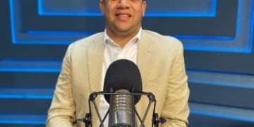 Elías Cornelio llama a la unidad política y advierte sobre crisis de servicios e institucionalidad en Santo Domingo