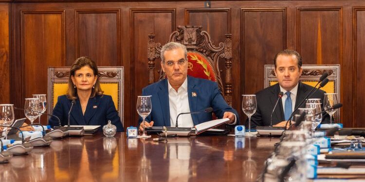Gobierno celebra 50º Consejo de Ministros: aprueba Política Presupuestaria 2026 y presenta avances de metas priorizadas