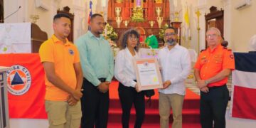 Defensa Civil celebra 59 Años protegiendo vidas con compromiso y honor