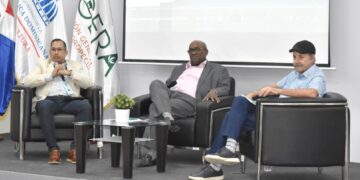 DIGERA realiza conversatorio “SOS Agropecuario” con productores para enfrentar temporada ciclónica