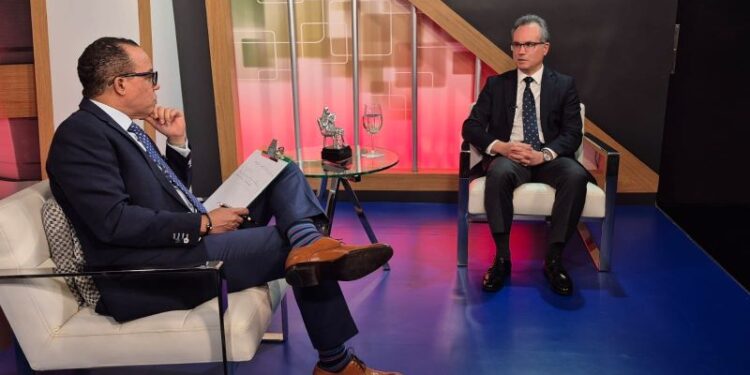 CREES atribuye el lento crecimiento PIB a varios factores, principalmente al componente monetario