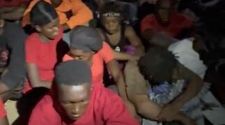 Ejército intercepta grupo de 30 inmigrantes indocumentados en zona rural de Villa Vásquez