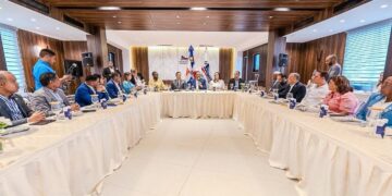 LMD y entidades asociativas de la municipalidad agradecen aprobación en primera lectura de modificaciones a la Ley 176-07