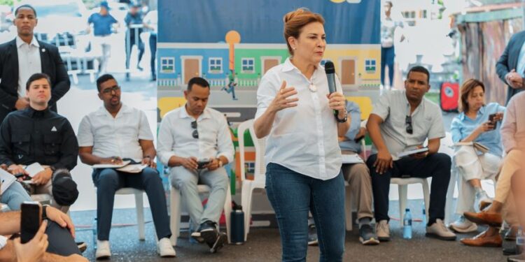 Comunitarios de San Carlos agradecen la buena gestión de Carolina en el sector
