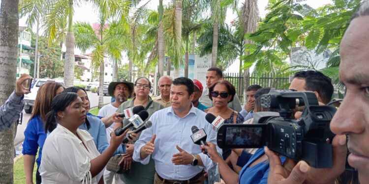 Tobías Crespo llama al gobierno a respetar área de conservación científica y ecológica del Jardín Botánico Doctor Rafael M. Moscoso