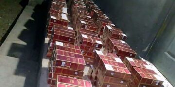 Ejército ocupa contrabando de cigarrillos en unos matorrales en Dajabón