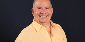 Construcción  del  metro de los  Alcarrizos  avanza  así lo asegura director de la OPRET