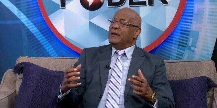 Sociólogo Cándido Mercedes: El país no está preparado para las candidaturas independientes