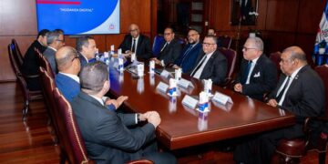 Consejo Nacional de Expresidentes del Colegio de Abogados valora transformación digital en el Poder Judicial