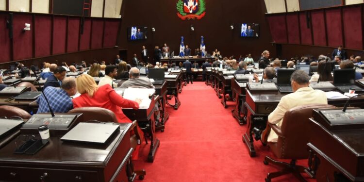 Diputados aprueban, en segunda lectura, proyecto que modifica ley Orgánica de Contrataciones Públicas