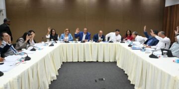 Comisión Bicameral estudia Código Penal se declara en sesión permanente