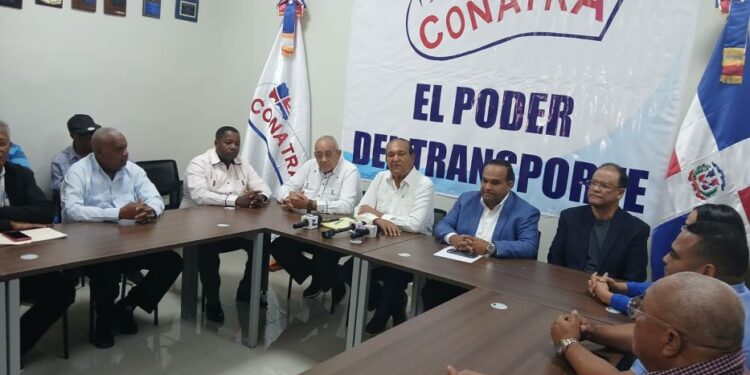 Conatra pide al gobierno reconsidere aumento en pólizas en seguros de ley; Antonio Marte advierte choferes no soportan mas aumentos, lo contrario se verían obligados a aumentar pasajes.