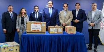 Ministerio de Salud fortalece capacidad de laboratorio de DIGEMAPS con entrega de equipos especializados 