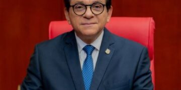 Senador Daniel Rivera dice Senasa garantiza cobertura a afiliados