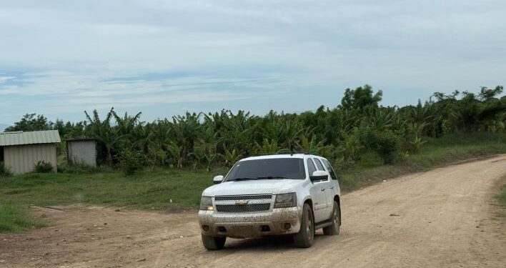 Ejército intercepta jeepeta vinculada a presunto contrabandista con 11 haitianos indocumentados en Montecristi