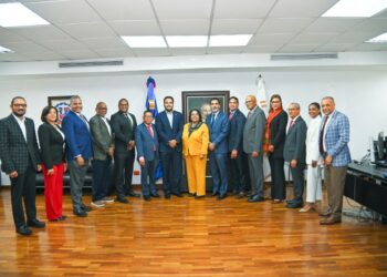 Comisión de Diputados y Pleno de la CCRD pasan revista a los avances de la gestión y a los proyectos de fiscalización y control