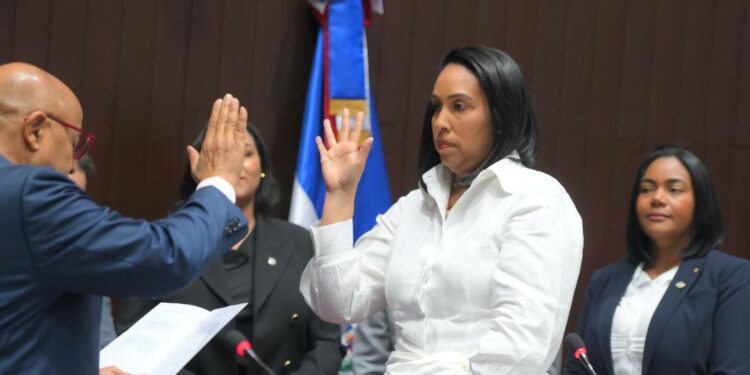 Cámara de Diputados escoge a Vilma Morillo Vásquez como diputada de La Vega