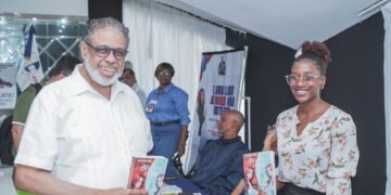 Desarrollo de la Comunidad impulsa escritoras dominicanas en la Feria del Libro