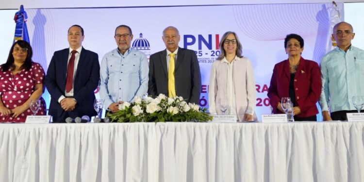 Ministerio de Educación integra a más de cinco mil nuevos docentes al Programa Nacional de Inducción 2025-2026