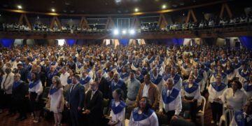 Rector de la UASD destaca compromiso docente en graduación de 2,411 profesores del Diplomado en Enfoque por Competencias