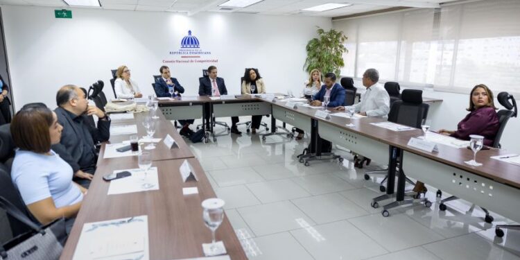 Gobierno presenta a directores de medios avances de Meta RD 2036 y el concurso República de Ideas