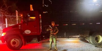 Ejército detiene seis camiones que transportaban 117 reses en Montecristi