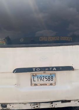 Envían ante el Ministerio Público a conductor de minibús detenido con 11 haitianos indocumentados en San Juan de la Maguana