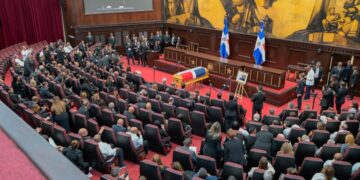 Congreso Nacional rinde honras fúnebres al ex senador Vicente Sánchez Baret