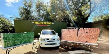 Ejército descubre contrabando de más de 120 mil cigarrillos en una camioneta en Santiago Rodríguez