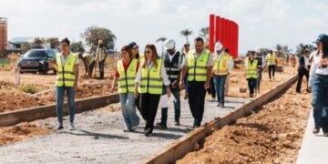 Carolina inspecciona los trabajos que desarrolla la Alcaldía del DN en la ciudad