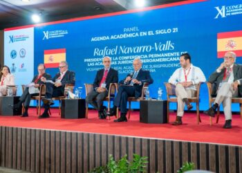 Juristas debaten sobre el rol y las agendas de las Academias Jurídicas en la región