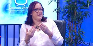 “LASemanal se ha convertido en un teatro de bulto, allante y movimiento”