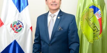 Pedro Yermenos Forastieri recibe respaldo 49 instituciones para seguir en el TSE