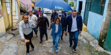 Carolina y ministro de Medio Ambiente realizan recorrido para verificar trabajos de mitigación en el Distrito Nacional