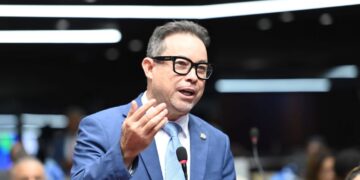 Vocero del PRM aclara propuesta de diputada Barceló sobre cesantía; asegura no refleja posición del partido