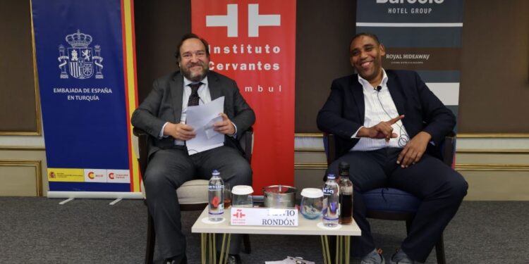 Embajador  Flavio  Amaury Rondón representa a República Dominicana en  el 3er Encuentro de  Escritores  Iberoamericanos