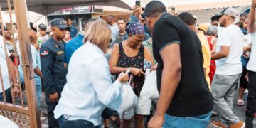 Alcaldía del DN impacta a sector Manganagua con operativo médico y social