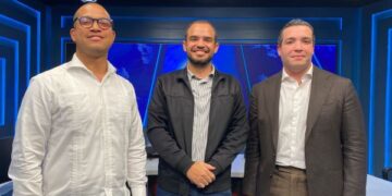 Experto aborda impacto de tecnología en salud mental