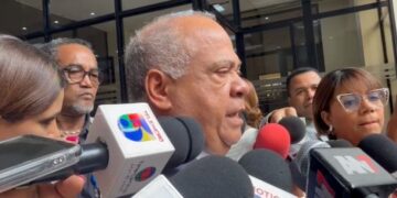 Diputado  propone habilitar a Danilo Medina