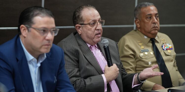 Gobierno continua trabajos en contra del comercio chino ilegal