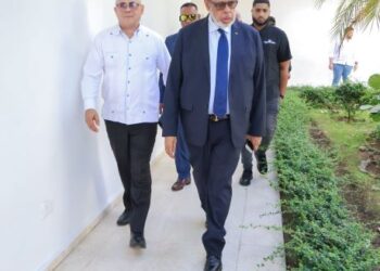 Desarrollo de la Comunidad fortalece correccional de menores con entrega de insumos