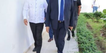 Desarrollo de la Comunidad fortalece correccional de menores con entrega de insumos