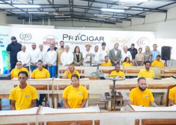 INFOTEP y PROCIGAR inauguran Escuela de Tabaqueros en Santiago