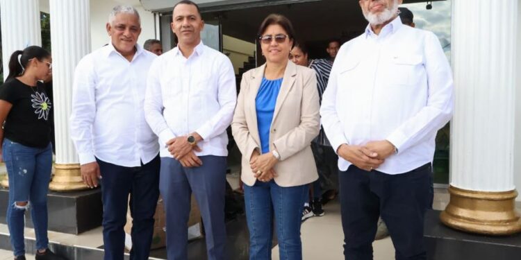 Gobierno lleva jornada asistencial a comunidades de Dajabón a través de la DGDC y el Ejército RD