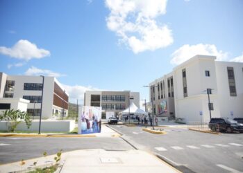 Gobierno y UASD inauguran Centro Universitario Regional en Neiba