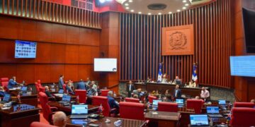 Senado aprueba ley para el pago de deuda por obras previas a Ley de Compras
