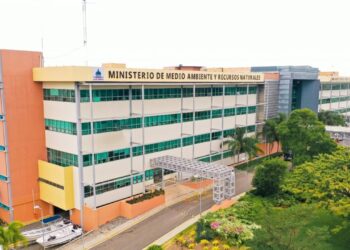 Ministerio de Medio Ambiente resalta permisos otorgados para desarrollo de proyectos