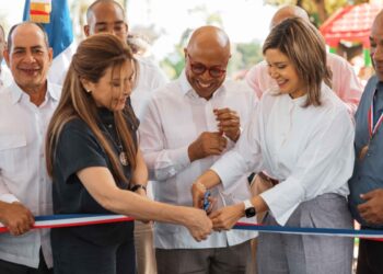 Carolina entrega primera etapa del bulevar y parque Pedro Livio Cedeño