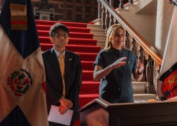 Gobierno de Japón invita oficialmente a Carolina Mejía a visitar su país
