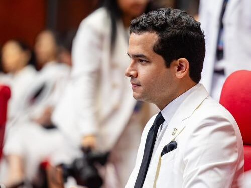 Senador del Distrito cuestiona nueva deuda por US$2,750 millones, mientras hay US$3,700 millones de préstamos anteriores sin ejecutar